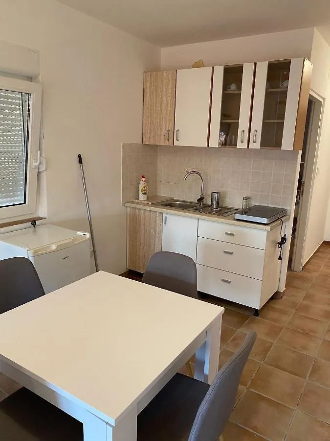 Apartments Dalmatia Sveti Petar