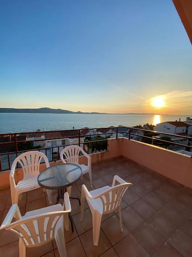 Apartments Dalmatia Sveti Petar