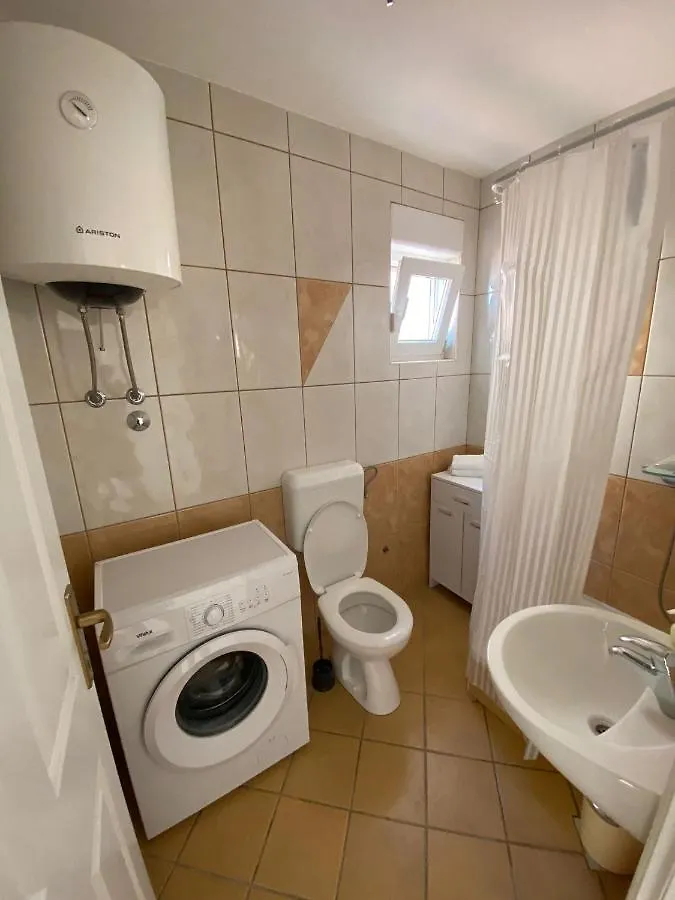 Apartments Dalmatia Sveti Petar  Guest house Sveti Petar (Zadar)