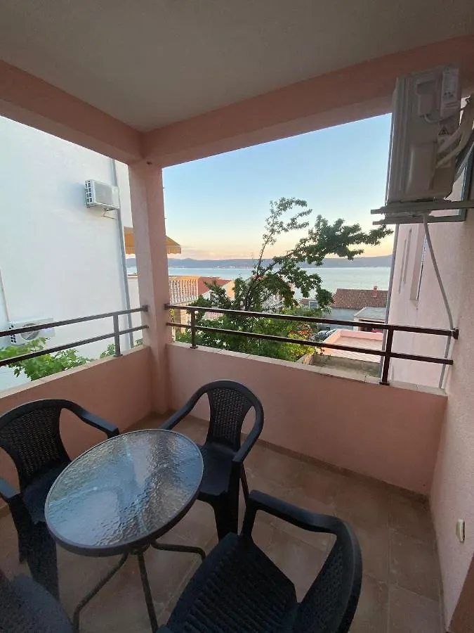 Guest house Apartments Dalmatia Sveti Petar